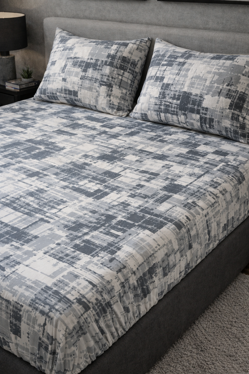 Contemporary geometric bedding — 100% cotton fabric