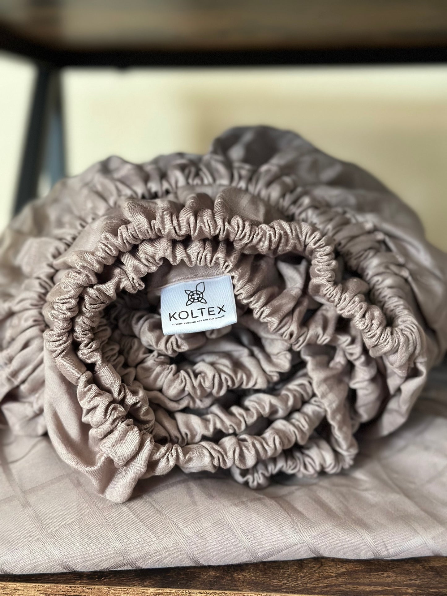 Soft pinkish-brown sateen duvet cover and pillowcase set