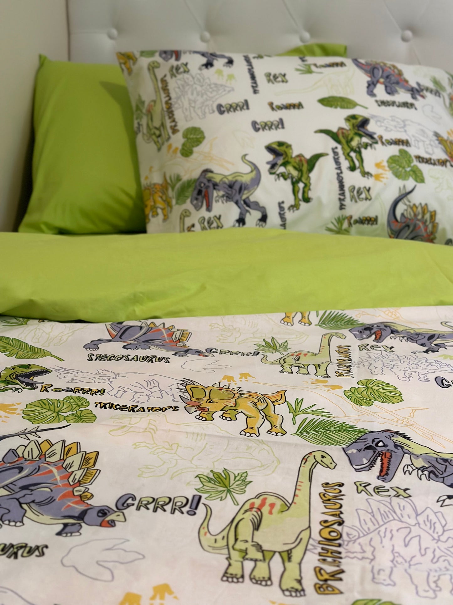 Soft and breathable kids bedding with dinosaur print