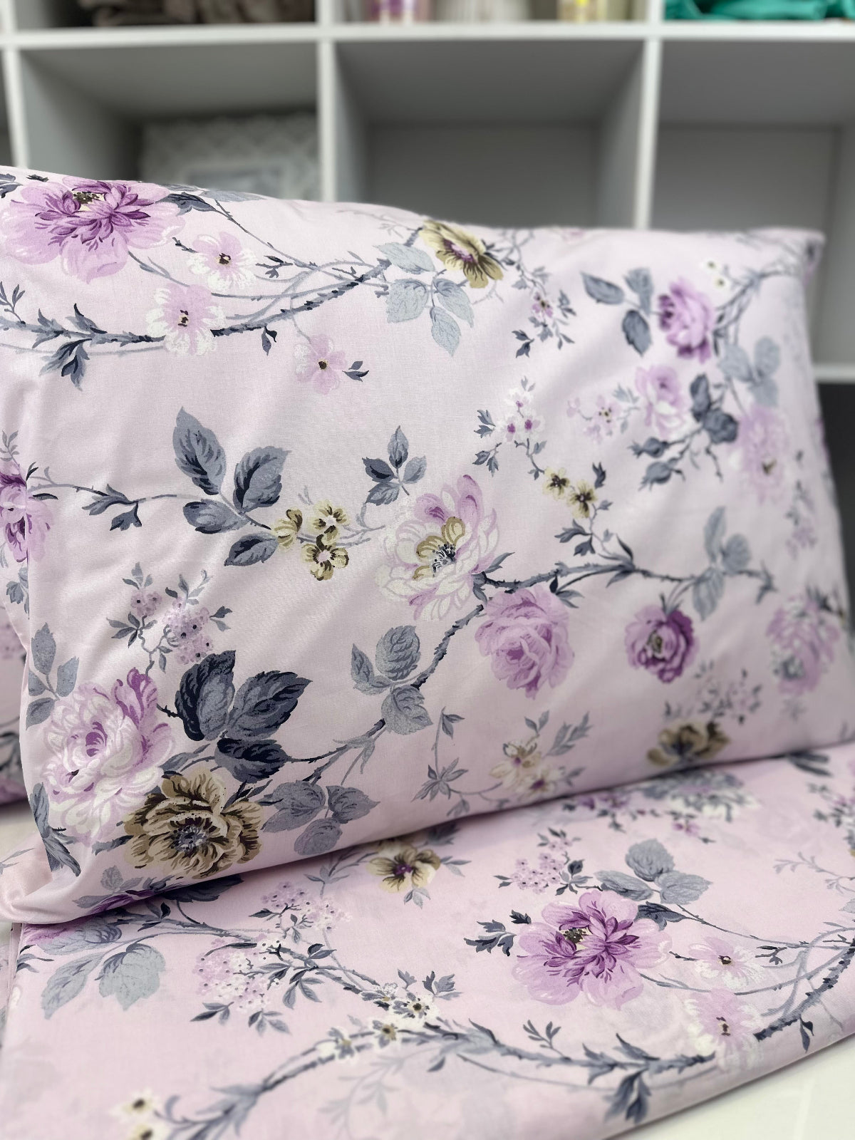 Purple rose duvet cover set in elegant French country floral design