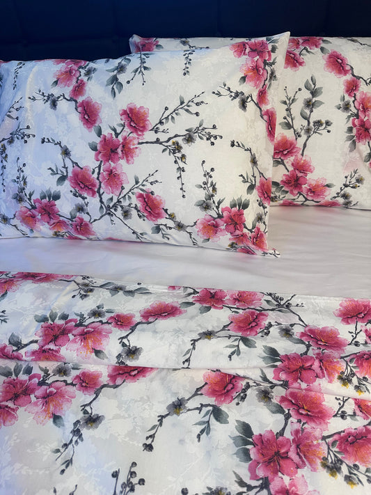 Close-up of sakura floral cotton bedding set
