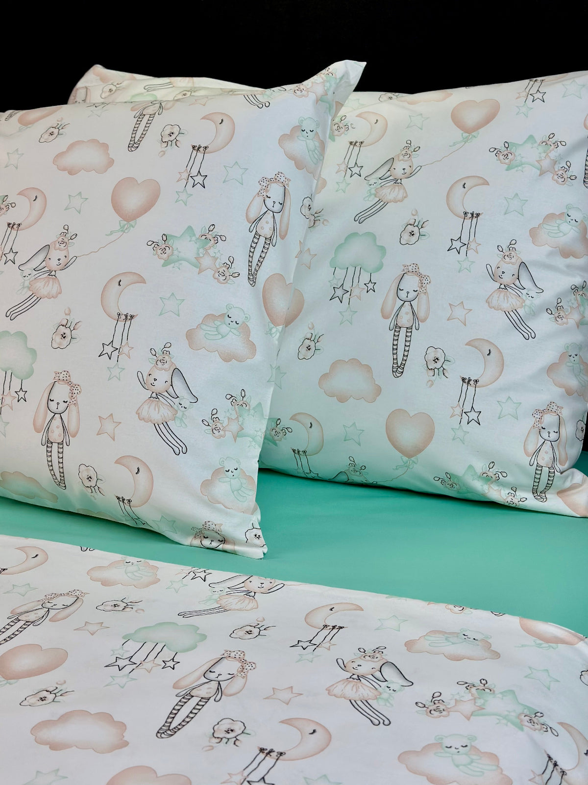 Decorative bunny pillowcase made from natural cotton — playful and cozy kids bedding
