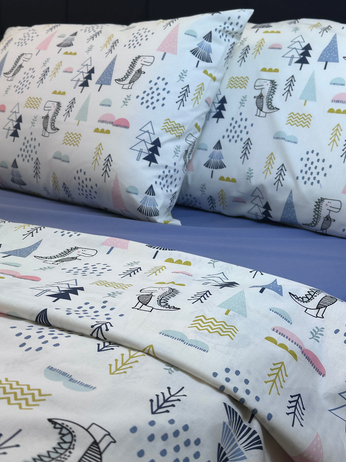 Kids Scandinavian duvet set with breathable gray blue fitted sheet, Turkish cotton fabric