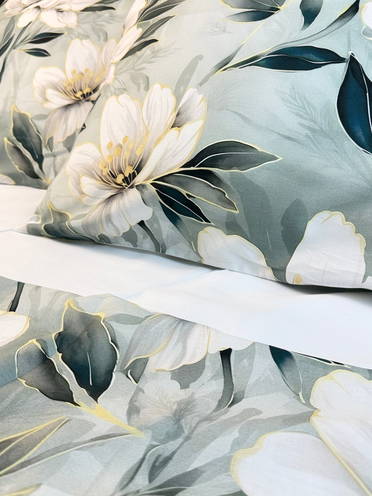 White lily botanical print on organic cotton sateen pillowcase – soft, elegant bedroom decor