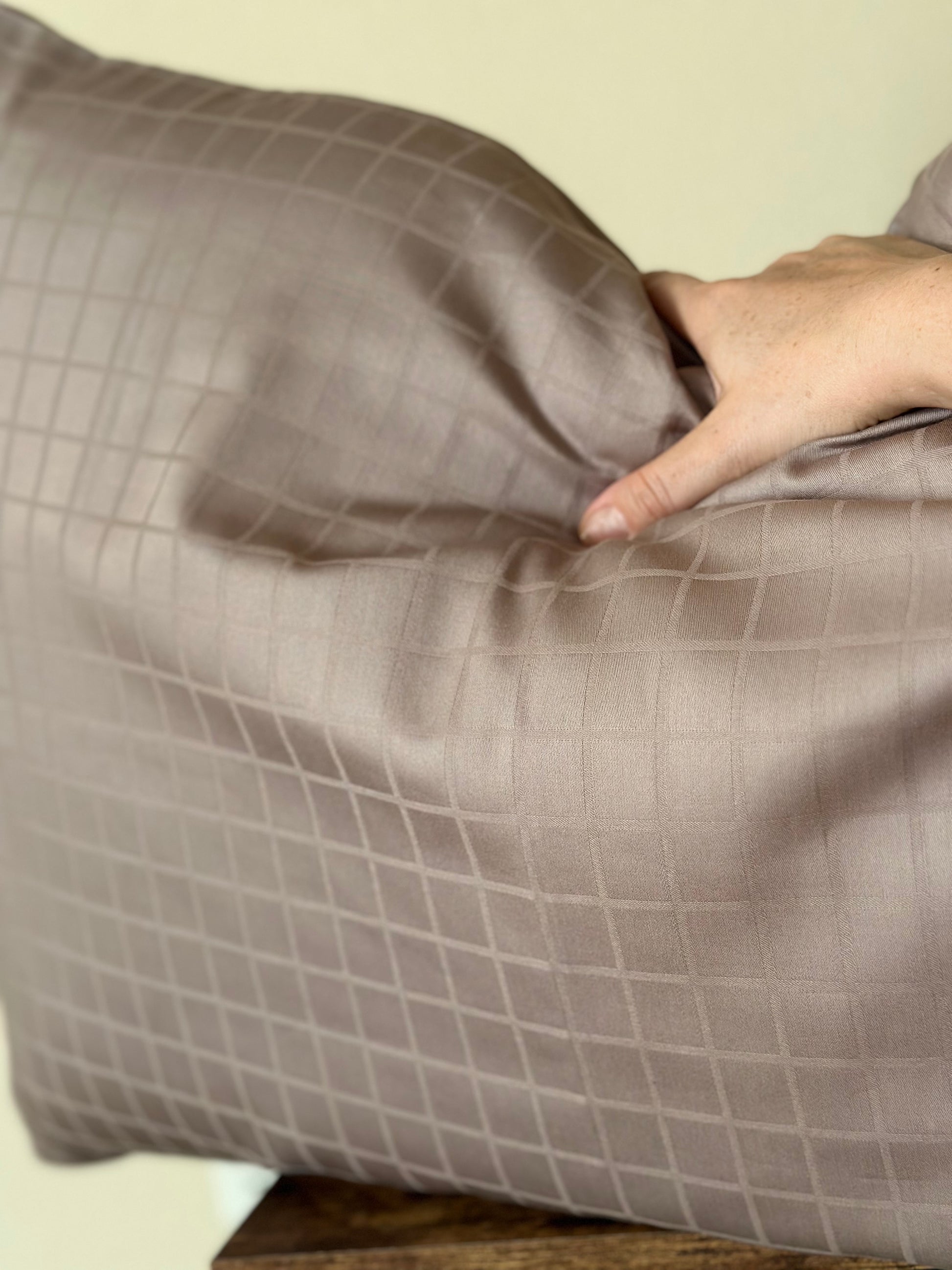 High-quality Turkish cotton jacquard pillowcases in crisp white color.