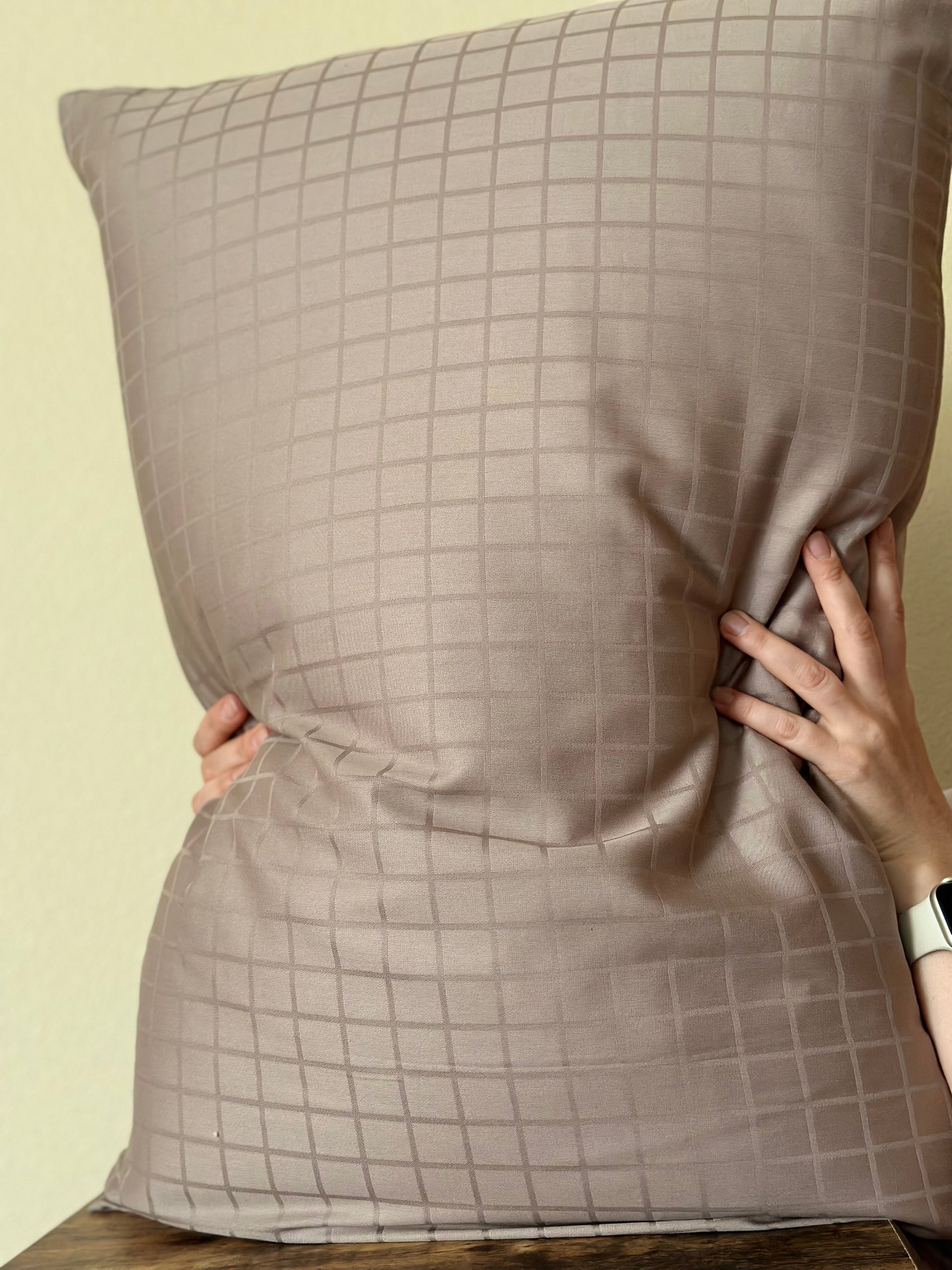 Durable jacquard weave pillowcases 100% cotton