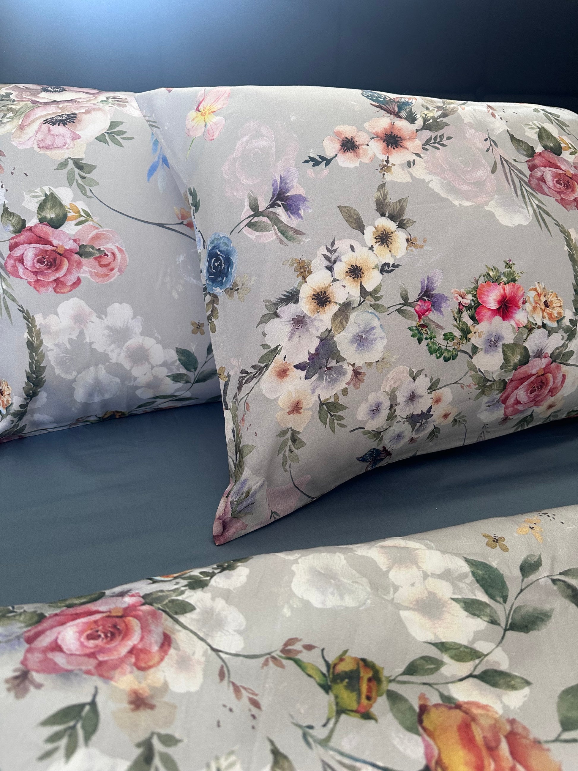 Breathable and durable sateen pillowcase set