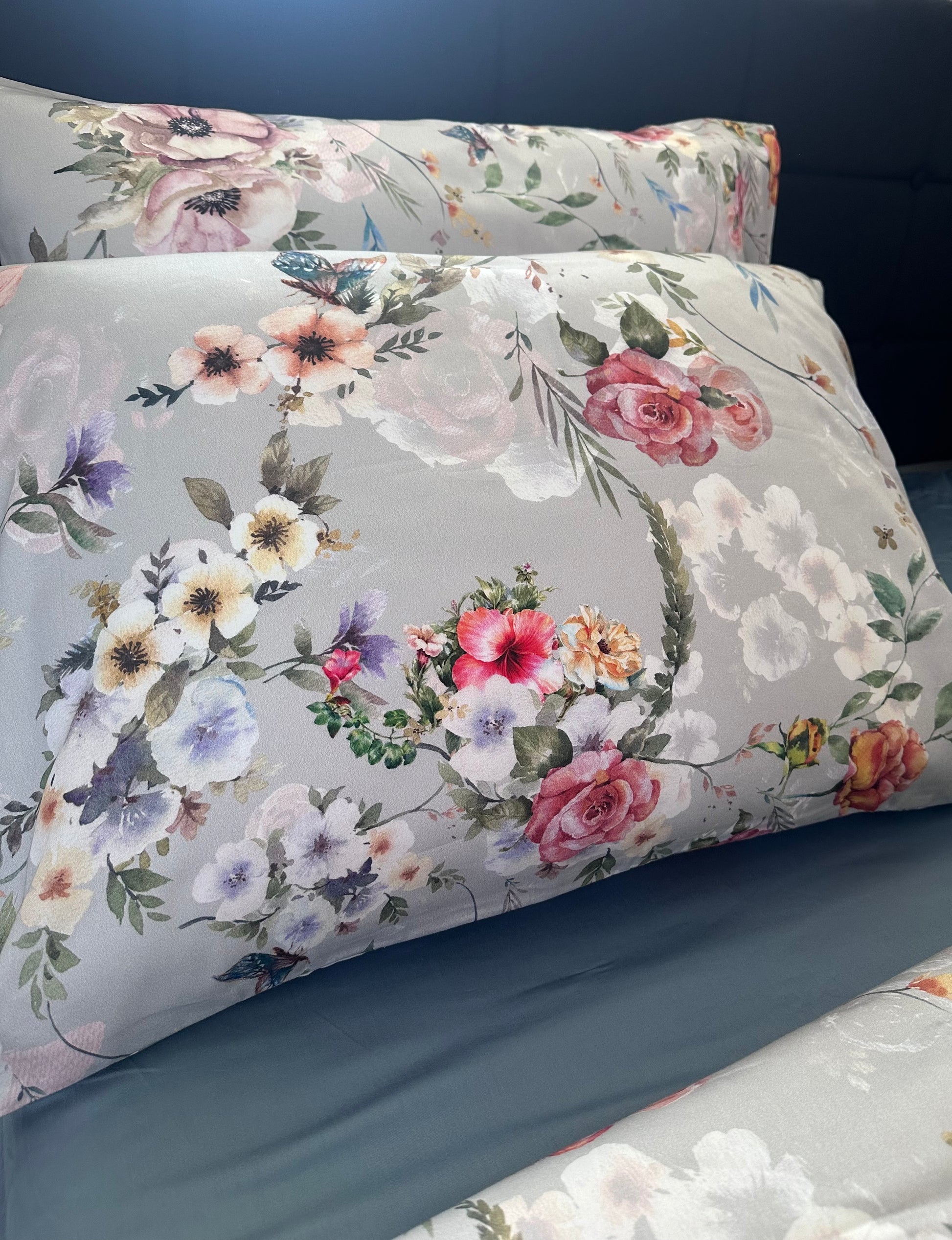 Luxury hotel-quality cotton pillowcases