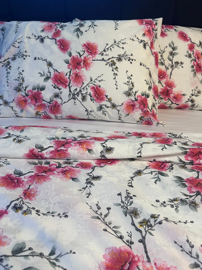 Cherry blossom floral cotton sateen bedding set with silky smooth sakura design