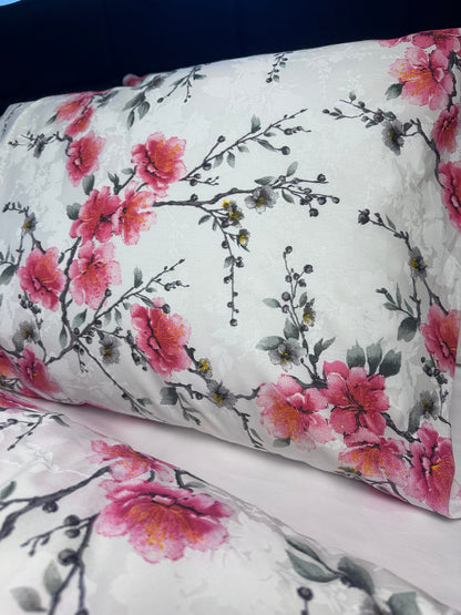 Handmade OEKO-TEX certified floral bedding with sakura motif