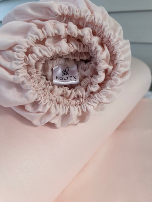 Light Pink Premium Fitted Sheet — Perfect Fit, Pure Comfort