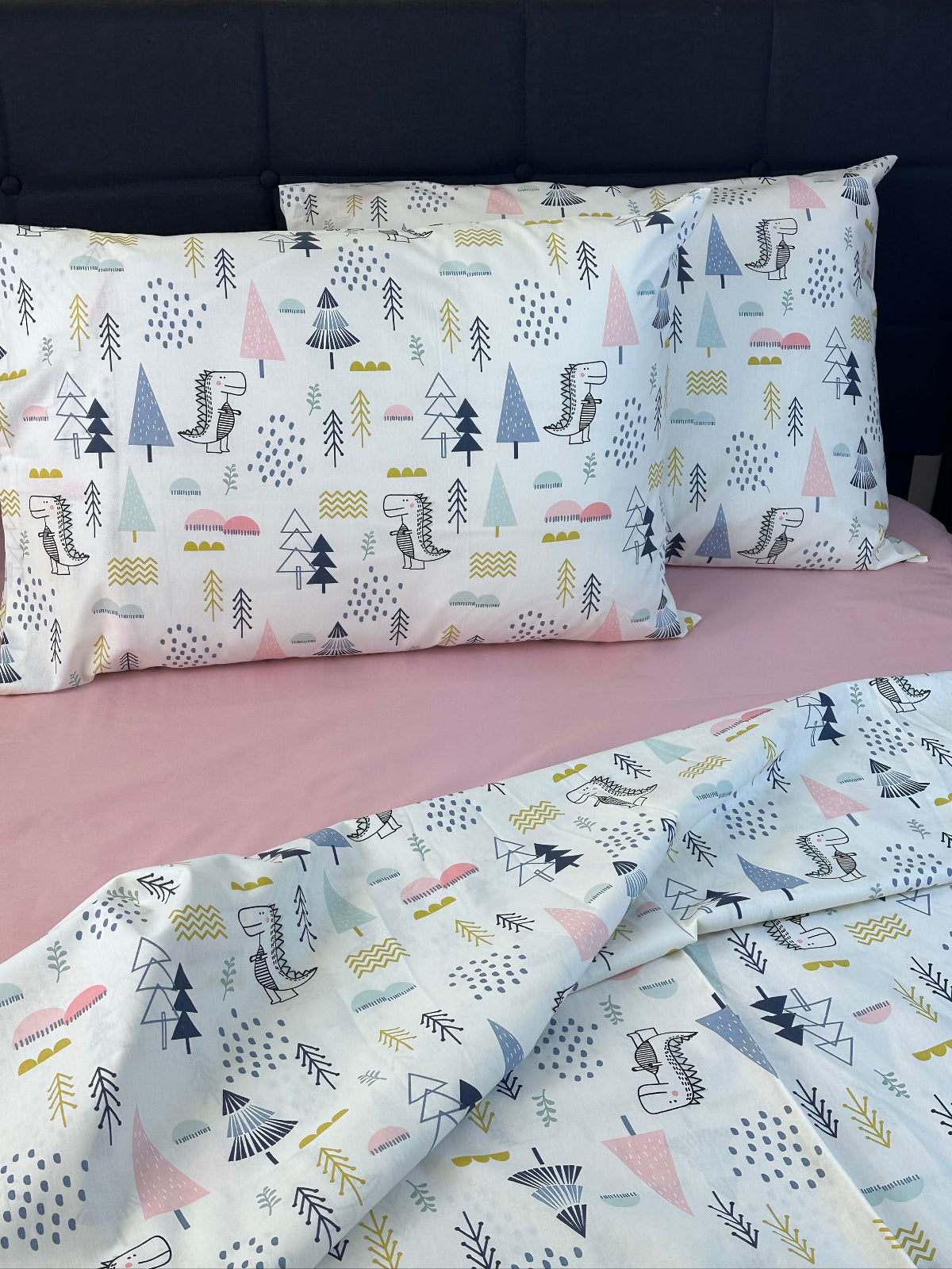 Toddler and crib size Scandinavian pink bedding