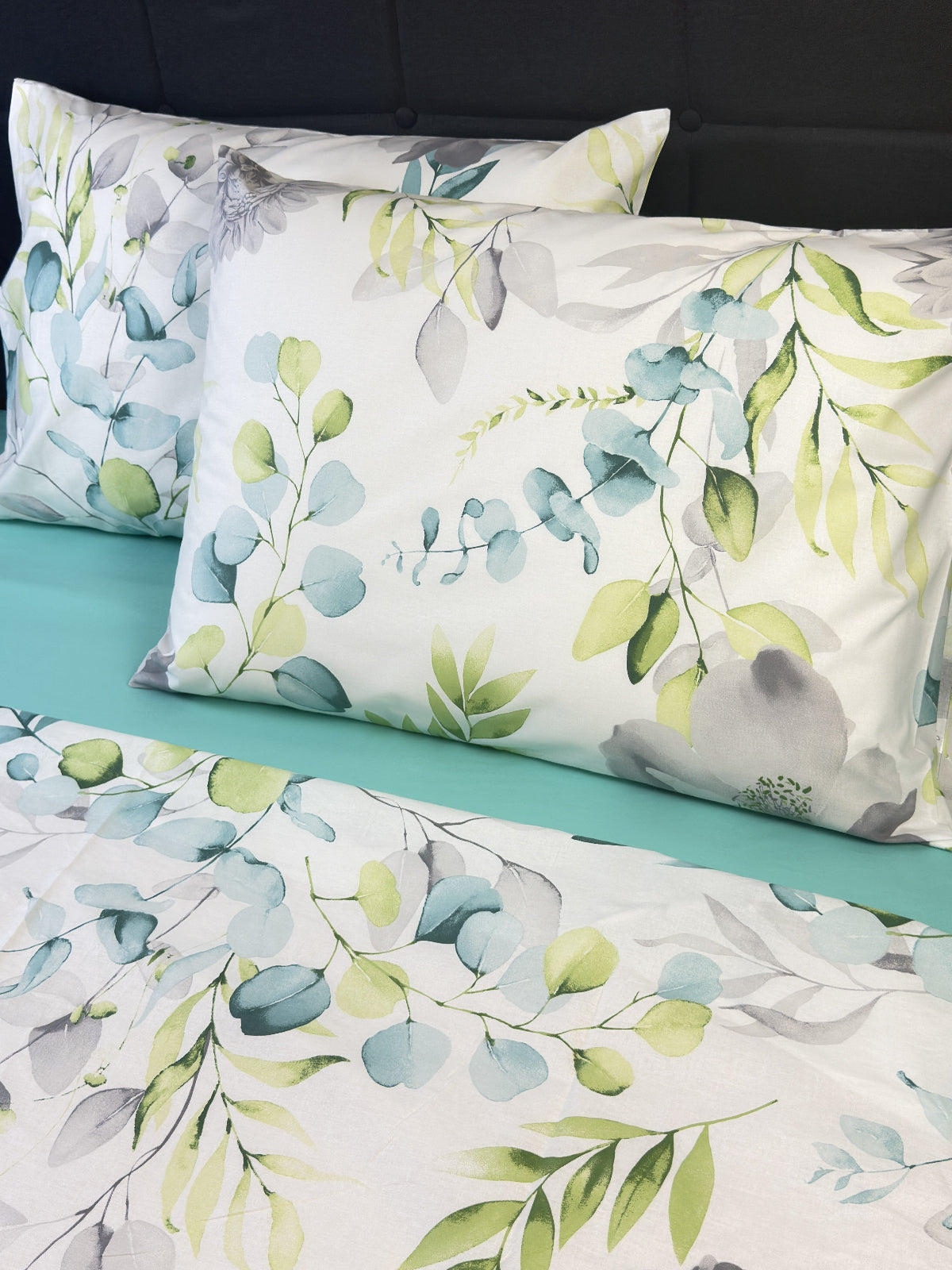 Close-up of grey chrysanthemum cotton fabric – hypoallergenic and OEKO-TEX certified