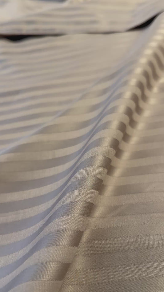 Cooling and breathable mocha striped bedding set for hot sleepers